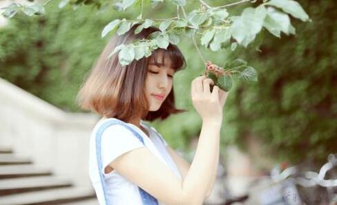 屏蔽外面的喧嚣 外界的喧闹